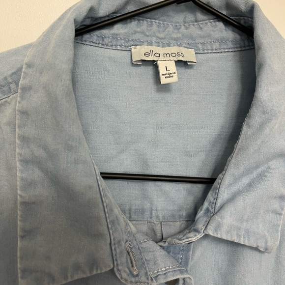 Soft chambray denim top purchased from Nordstrom - Picture 5 of 8